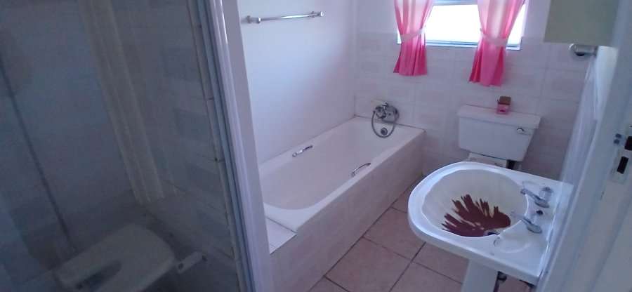 3 Bedroom Property for Sale in Colchester Eastern Cape